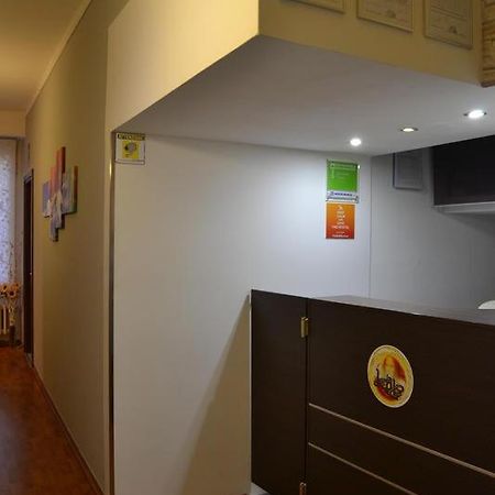 Отель Leonardo Tourist House Флоренция Экстерьер фото
